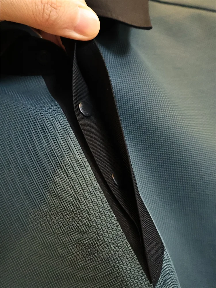 

Men's Long Sleeve Shirt Fashion Urban Style Standard Fit Pure Color Flap Collar One-Piece Fleece PC Fine Grid Velvet