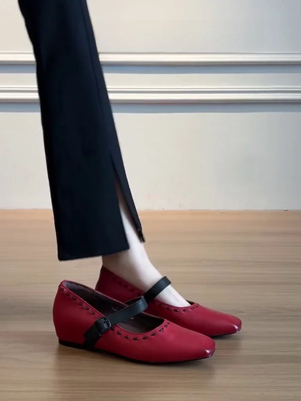 

Red Flat Head Square Retro Style Mary Jane Shoes Women's Buckle Strap Lightweight Casual Footwear Versatile Spring Fashion
