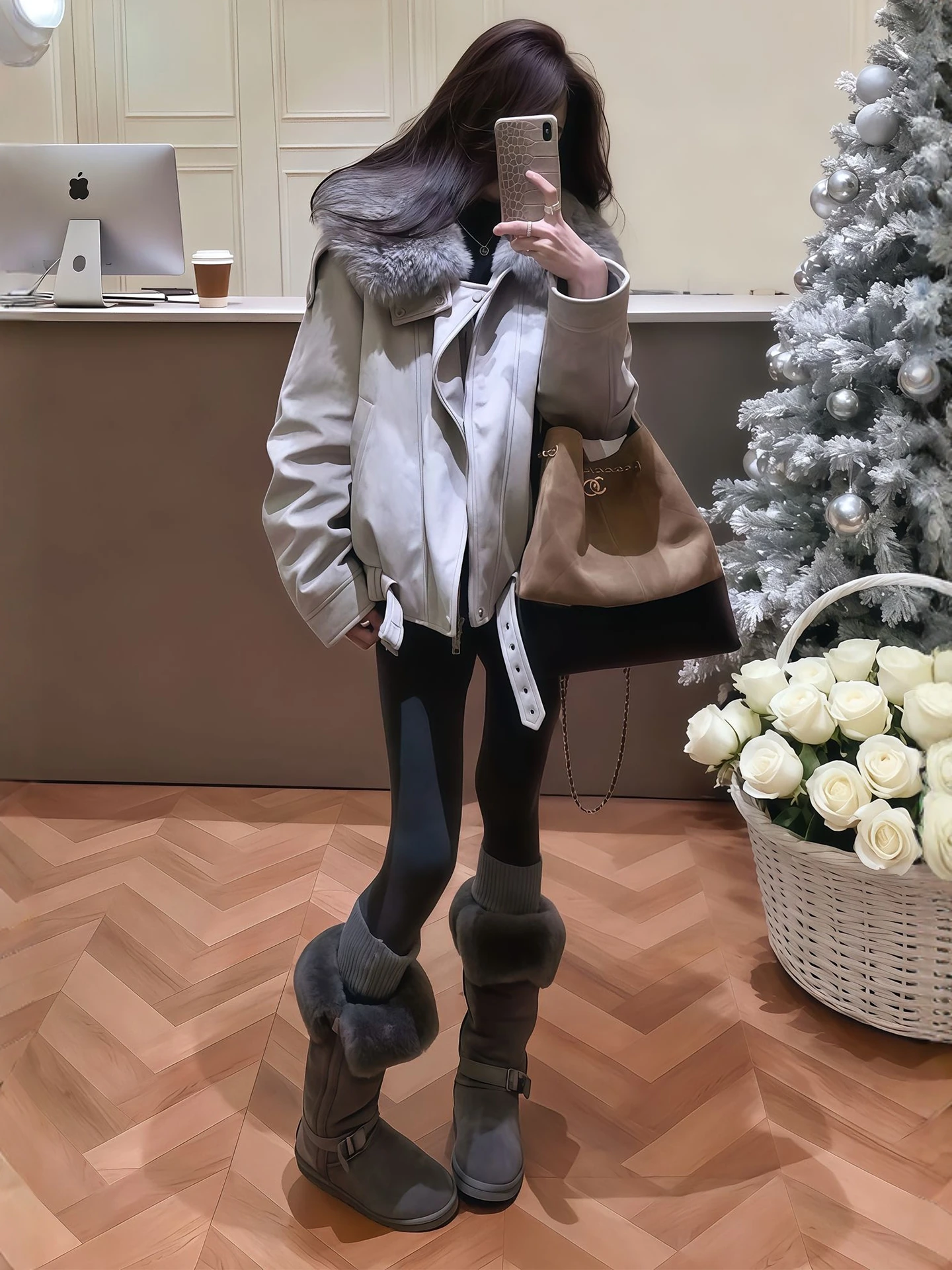 

Thiened Cotton Parka Coat Women's Winter Large Size Lazy ey Loose Fit Thi Cotton Jaet with Big Fur Collar Outerwear