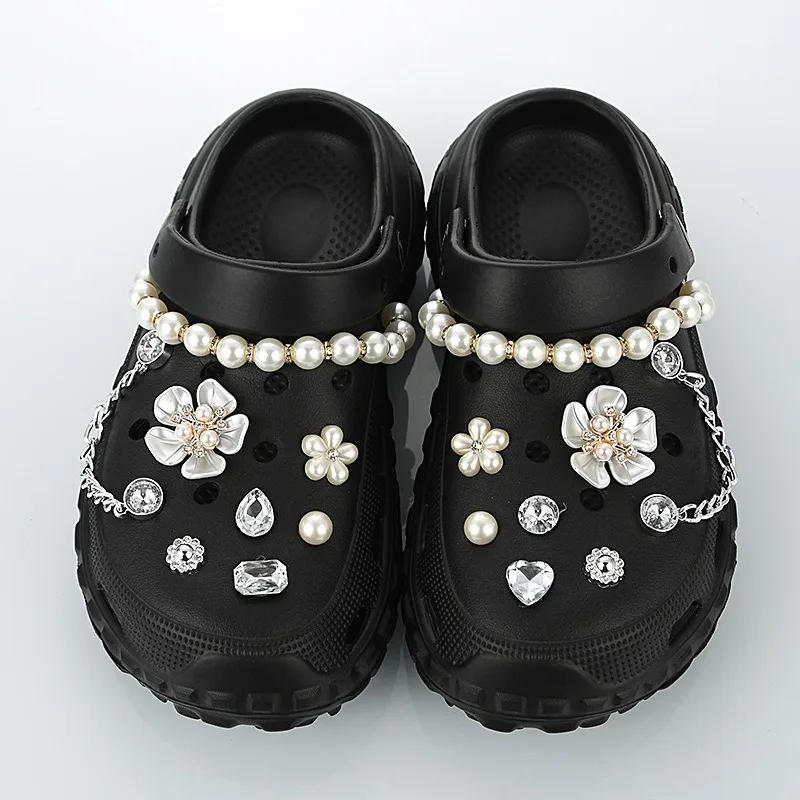 16 قطعة مجموعة سحر الأحذية اكسسوارات ثقب إبزيم الحذاء الماس زهرة بيضاء اللؤلؤ سلسلة DIY بها بنفسك الأحذية زينة ل قباقيب الصنادل