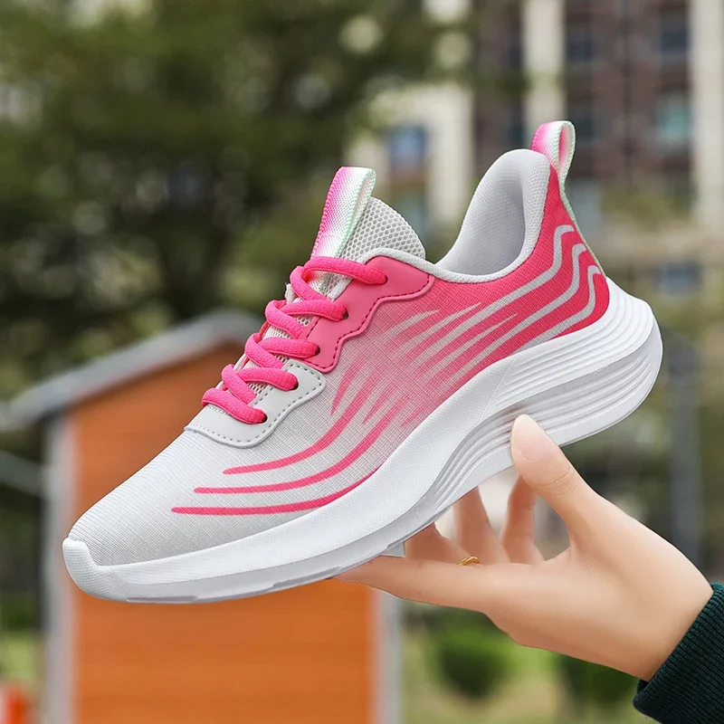 

Women's Four Seasons Sports Running Shoes Women Breathable Board Shoes Mesh Outdoor High Quality Classic Sneakers zapatos mujer