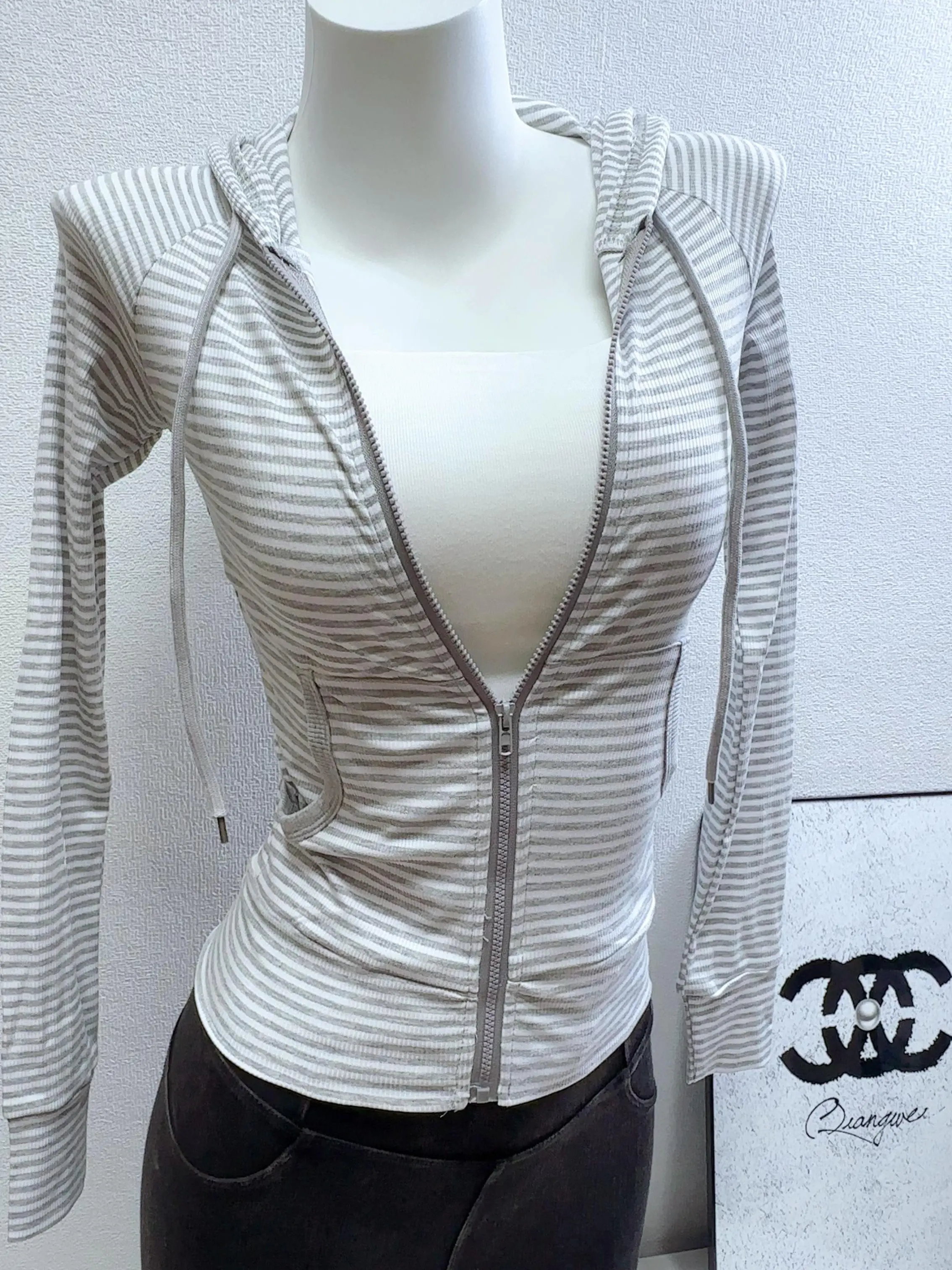

Slim Fit Long Sleeve Zipper Design Hoodie Jacket Women Sexy Chest Shaping Outerwear Spring Unique Stripe Pattern Commute Style
