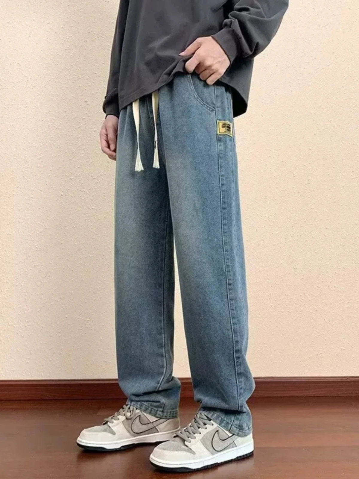 

Весенне-летние мужские джинсы большого размера, прямые, свободные, струящиеся, винтажные, длинные брюки, модный тренд для подростков