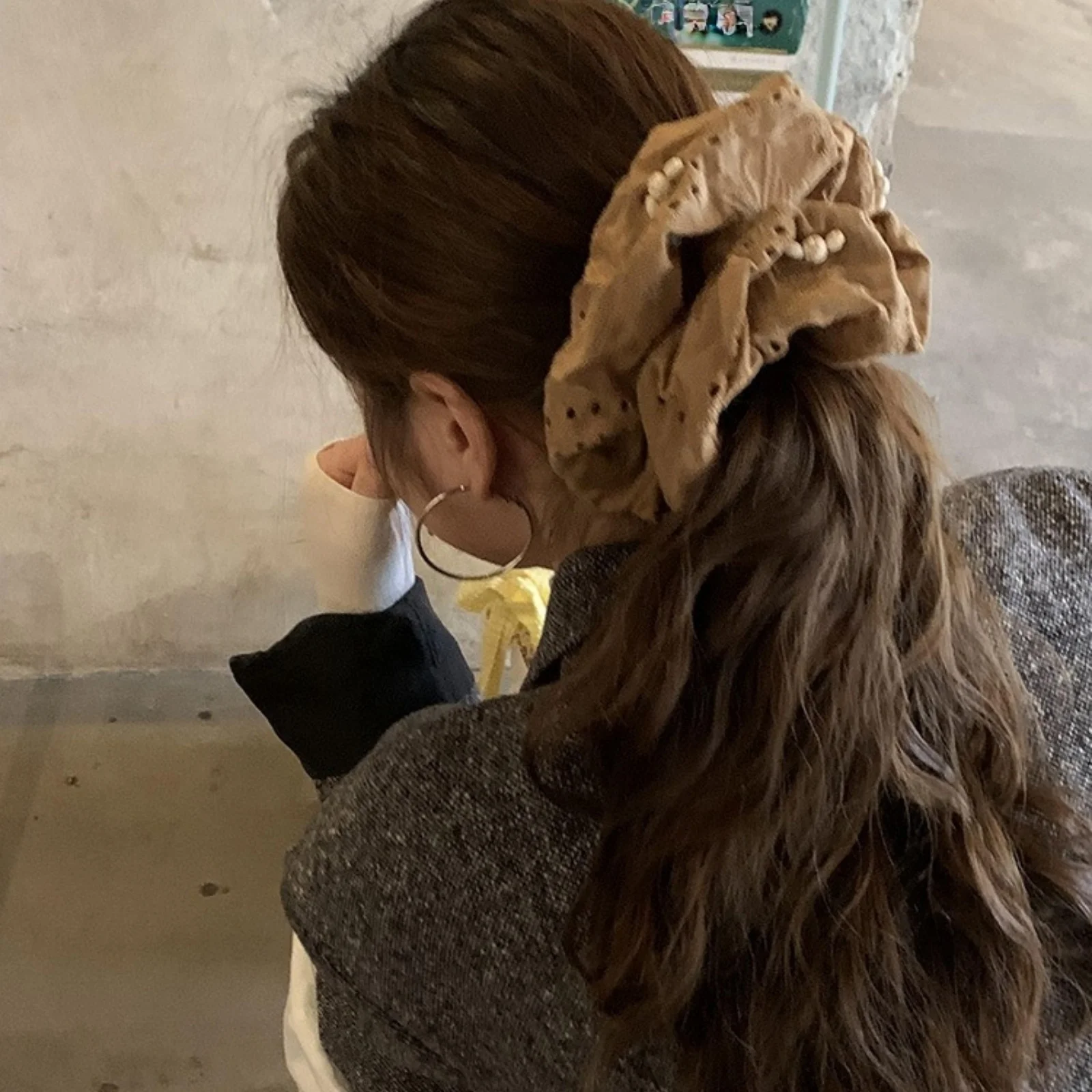 

1PC High-End Large Hair Scrunchie for Women - High-Elasticity Hair Tie with Lace Detail