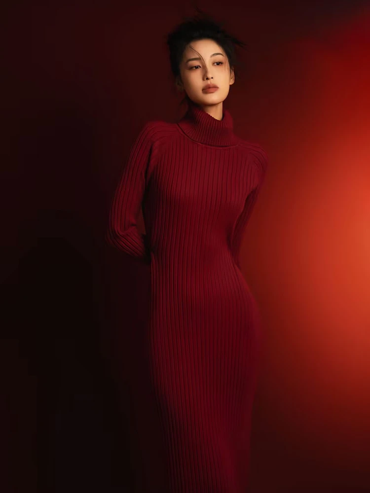 

Minimalist Portrait Photography Studio Korean Style Fashionable Lady Emotion Light Shadow Clothing for Photo Shoots And Portr...