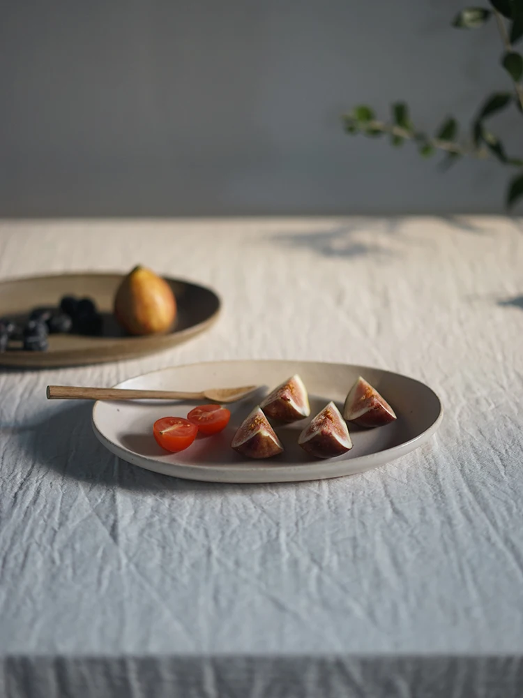 

Handmade Cobblestone Elliptical Plate Ceramic Dining Utensils Simple Style Japanese Feel Pure Color Glazed Craft 6 Inches