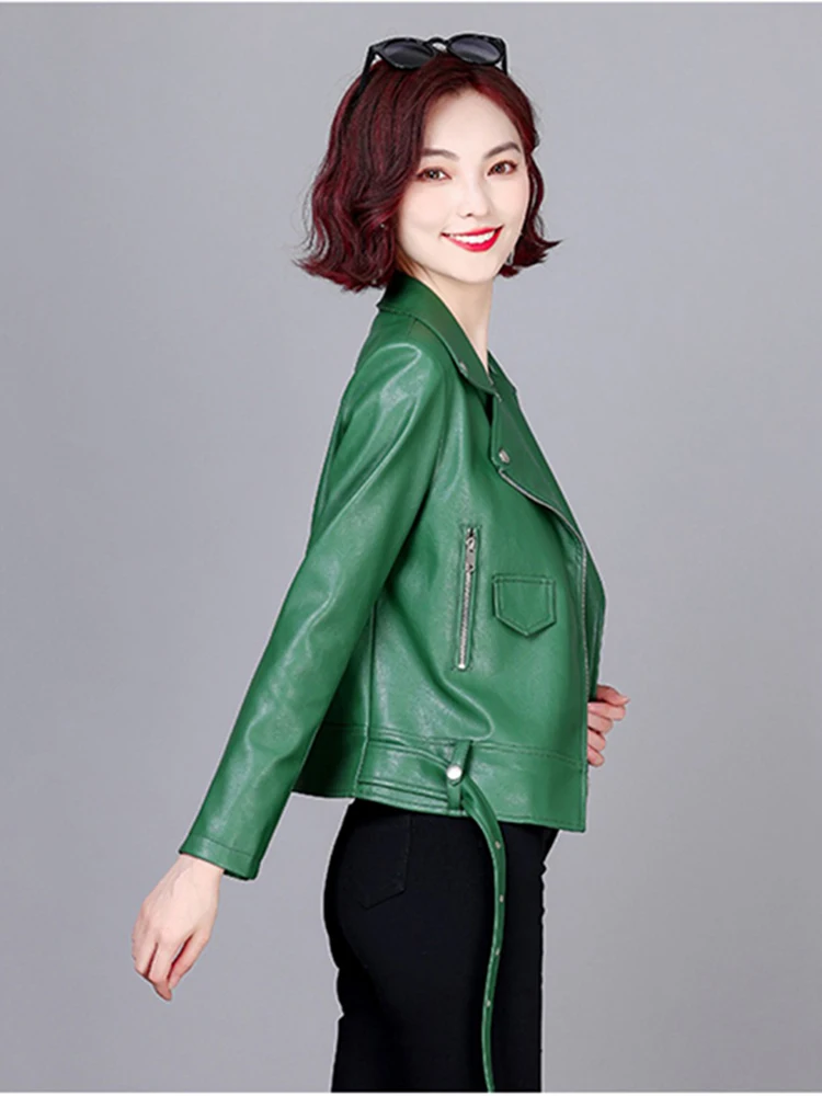 Nuevo Mujeres Chaqueta de cuero Moto Primavera Otoño Moda Cool Biker Estilo Traje Cuello Corto Piel de oveja Abrigo Delgado Cuero partido Chaqueta