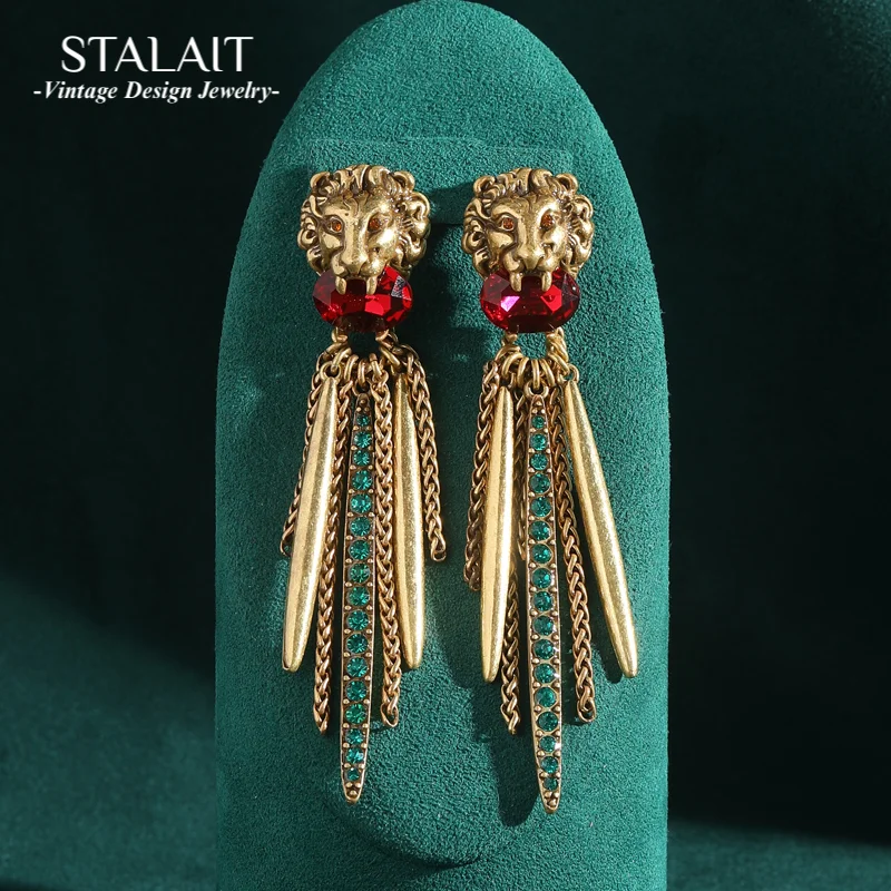 

Luxury Gold Color Lion Head Red Crystal Drop Earrings Blue Rhinestones Studded Long Chain Tassel Women Vintage Antique Jewelry