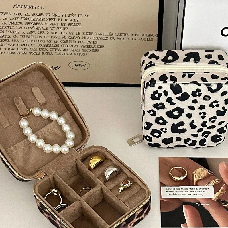 Travel Ladies Leopard Print Jewelry Box for Rings, Pendants, Earrings, Necklaces, Organizer for Birthday Festive Christmas Gifts