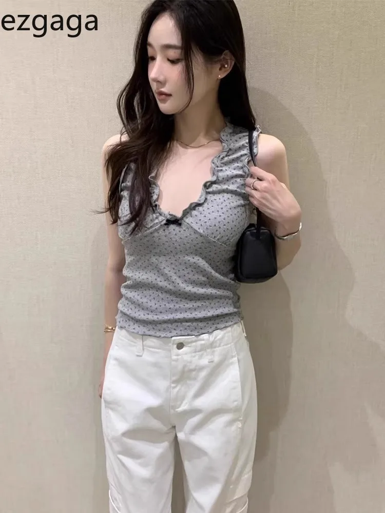 

Ezgaga Crop Tank Tops Women Sweet Floral Printed V Neck Ruffles Patchwork Summer Fashion Slim Sexy Ruched Camis Ladies Casual