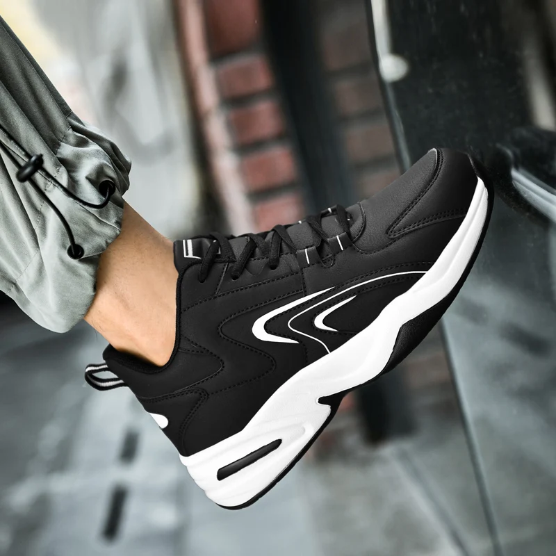 Hot Sale Light Men Sneakers Outdoor Breathable Man Hiking Shoes Fashion Walking Men Casual Shoes Zapatos De Hombre Plus Size 48