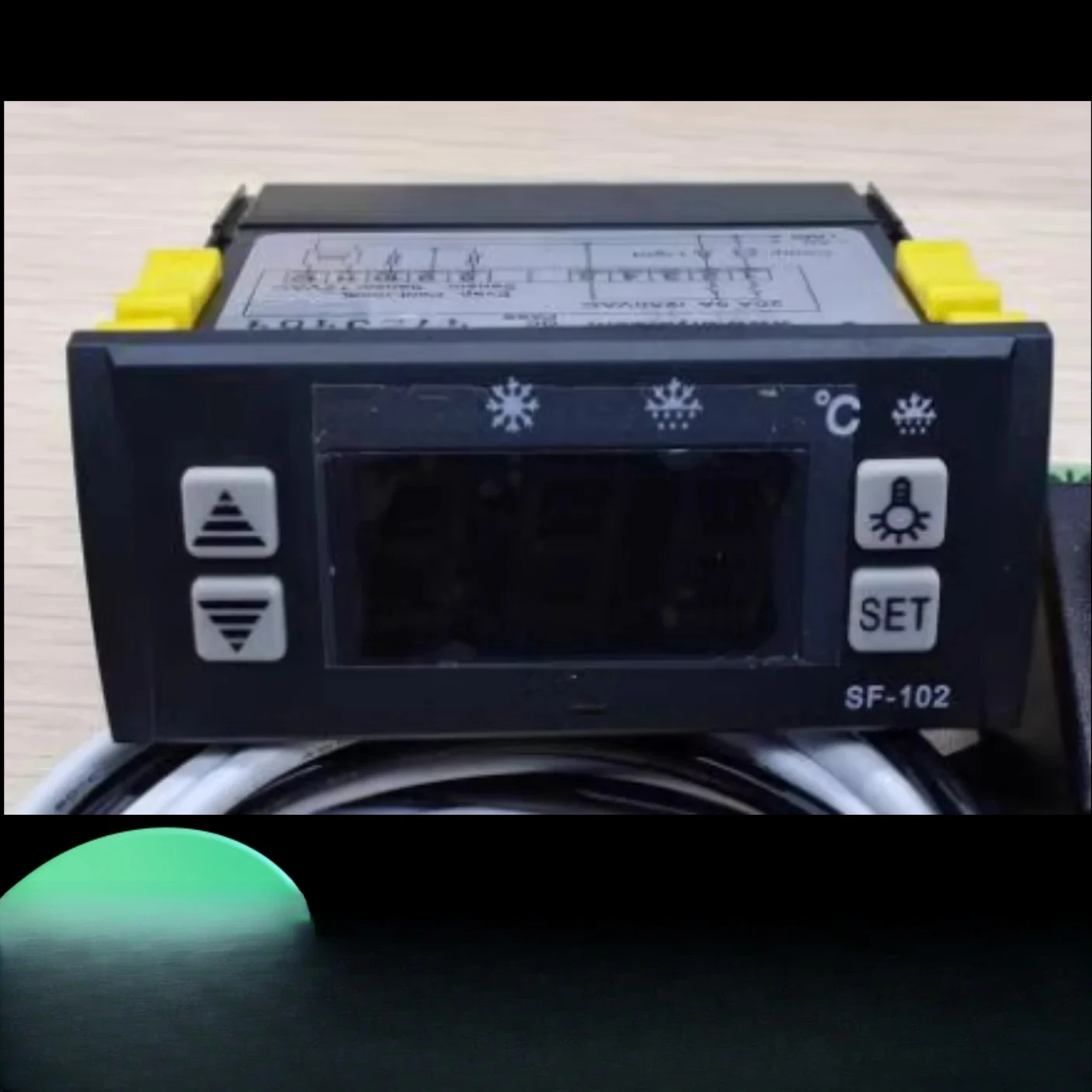 

Original SF-102 Electron temperature controller