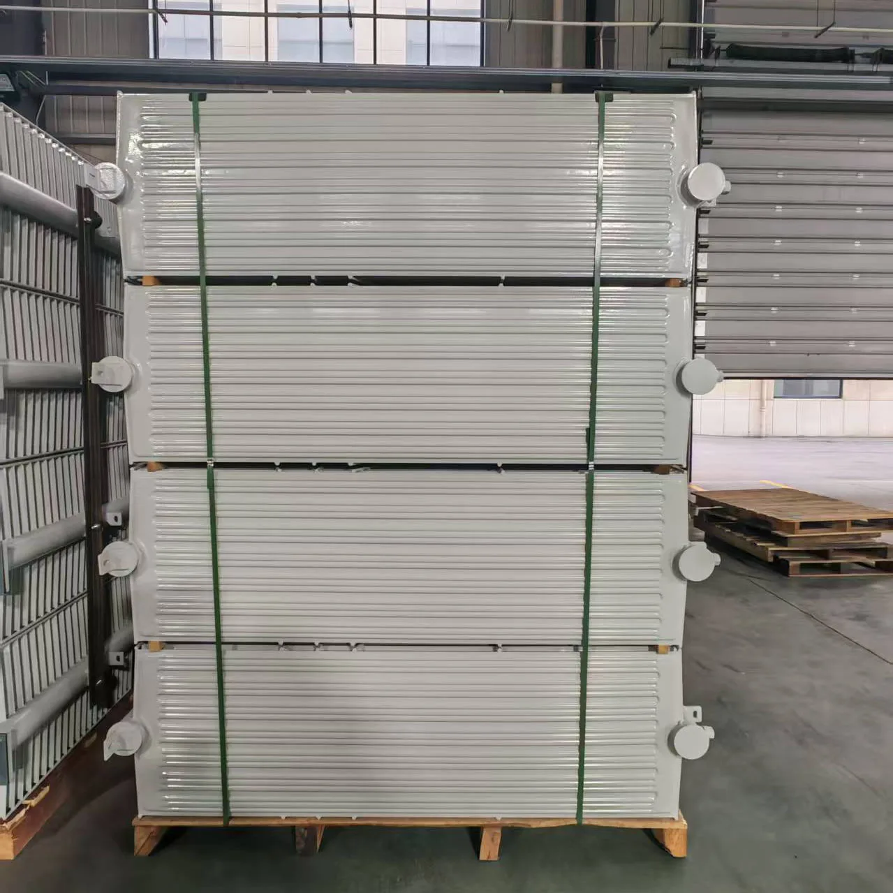 Efficient Metal Transformer Fins Cold-Steel Sheet Radiator Customized Size for Oil Immersed Power Transformer TEM PC PG Model