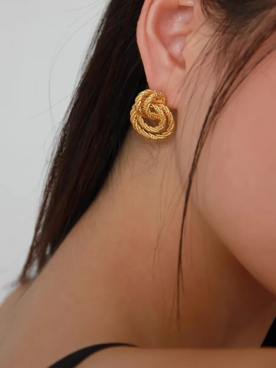 Brass With 18K Line Knot Stud Earrings Women Jewelry Punk Party T Show Gown Runway Trendy  Korean Japan Israel  Style INS