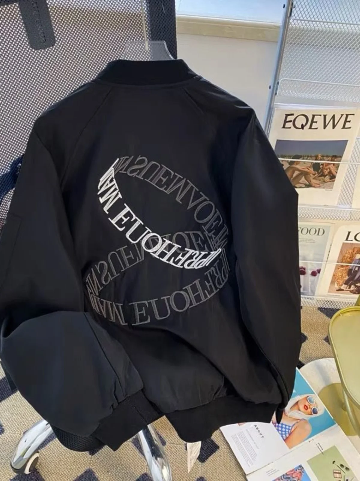 

Loose Fit Men's Pilot Jaet Embroidered American Lettering Spring Autumn Lightweight Baseball Coat Youth Faion Outerwear