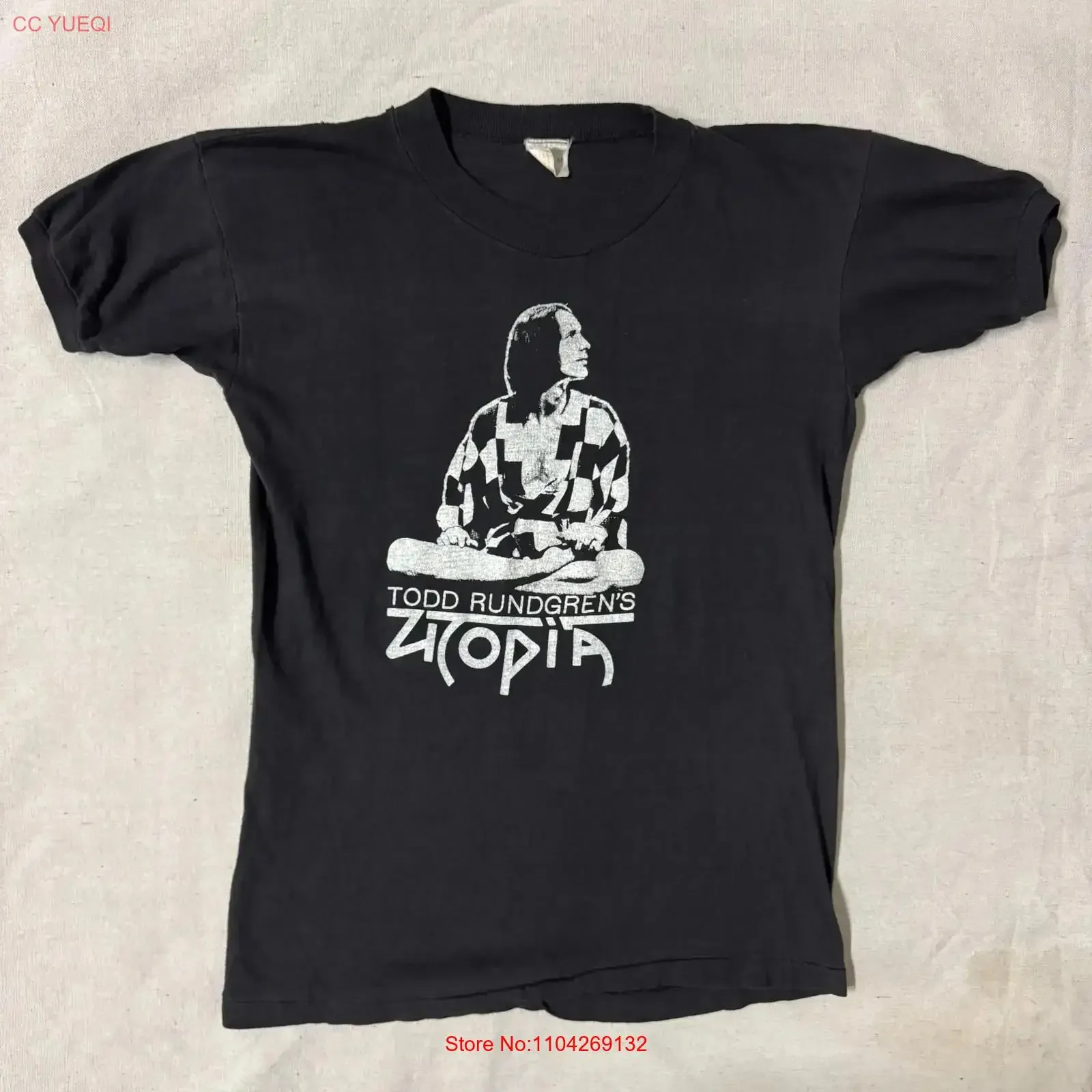 Vintage 70s Todd Rundgren Utopia Prog Rock Band Black Medium T Shirt long or short sleeves vintage Washed homme Casual