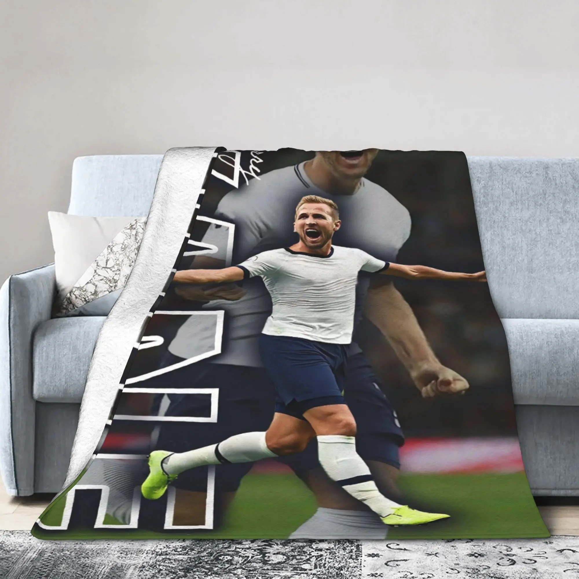Kanes Soccer Blankets Number 9 Flannel Funny Warm Throw Blanket for Chair Covering Sofa Decoration