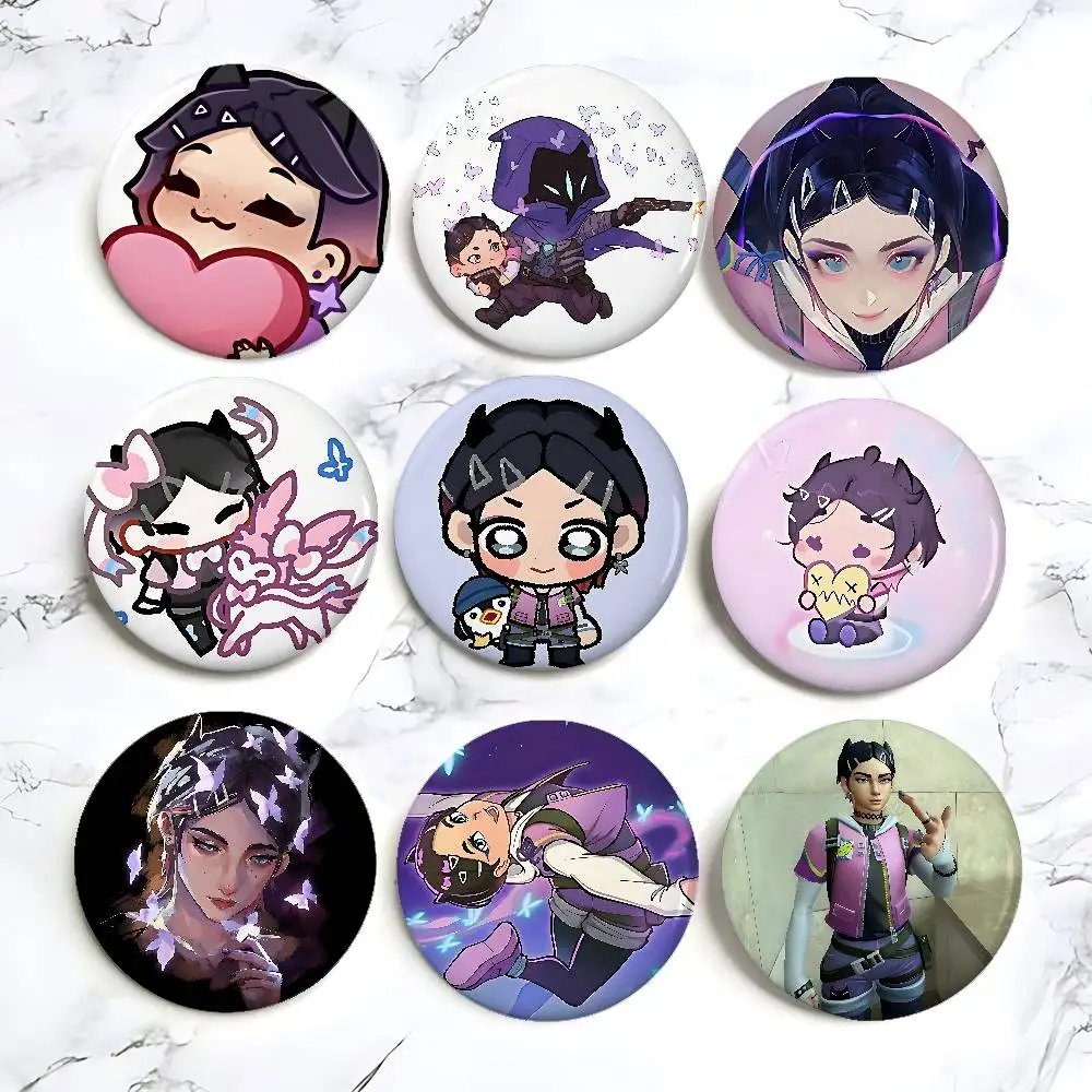 Cute C-Clove V-Valorant Badges Tinplate Soft Button Pin Brooch Metal Badge Custom Jewelry Accessories Hat Bag Lapel