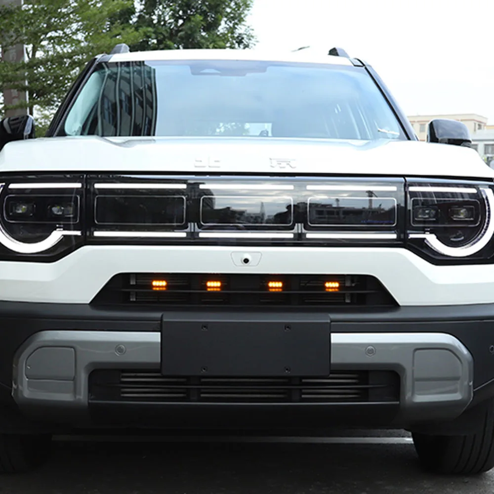 4 قطعة ل BAIC BJ30 2024 2025 الشبكة الأمامية الصغيرة الضوء الأصفر سيارة تعديل لوازم أضواء تحذير متعددة الوضع أضواء المحيطة