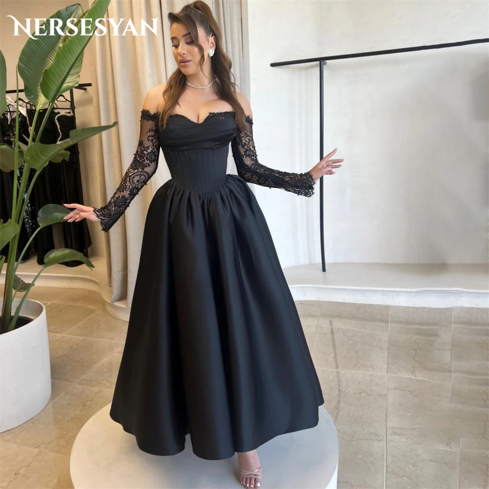 

Nersesyan Elegant Black Lace Formal Evening Dresses Off Shoulder A-Line Appliques Prom Dress Backless Pageant Party Gowns Solid