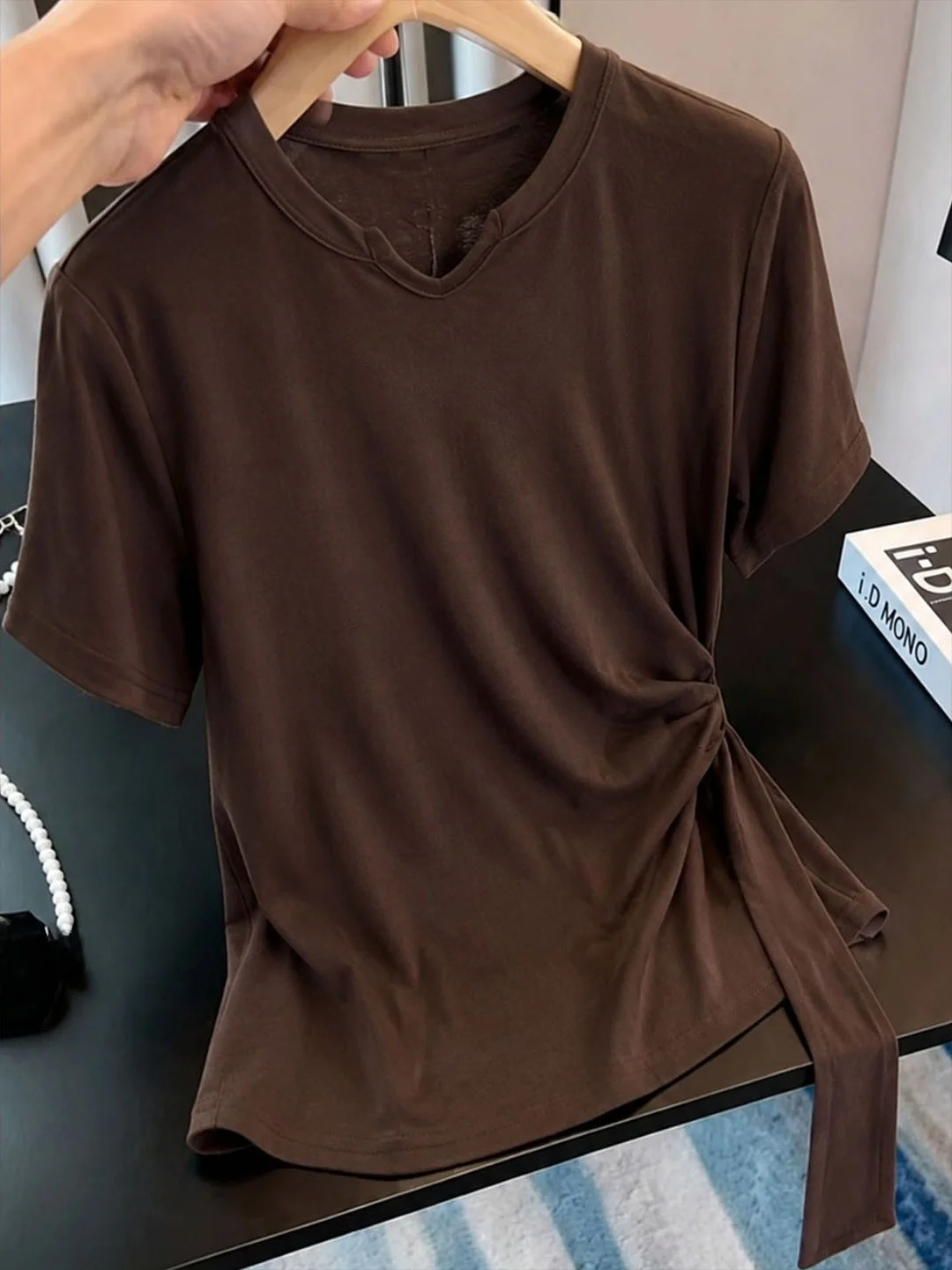 

Retro Belted Short Sleeve Top Women's Commute Casual Shirt Summer Slimming Design Korean Style Waist-Cinching T-Shirt
