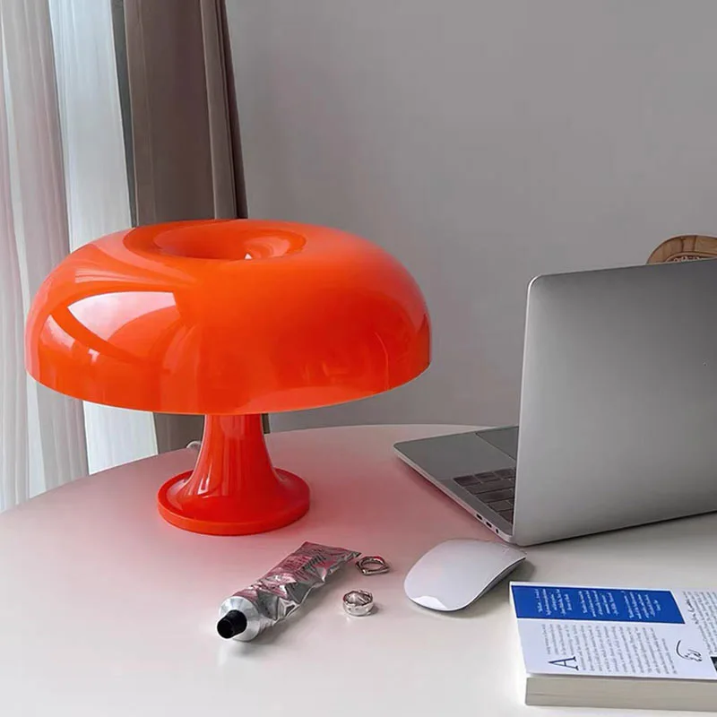 Mushroom Table Lamp Led Bedside Table Lamp Simple Style for Hotel Bedroom Decoration Lighting Modern Minimalist Desk Lights