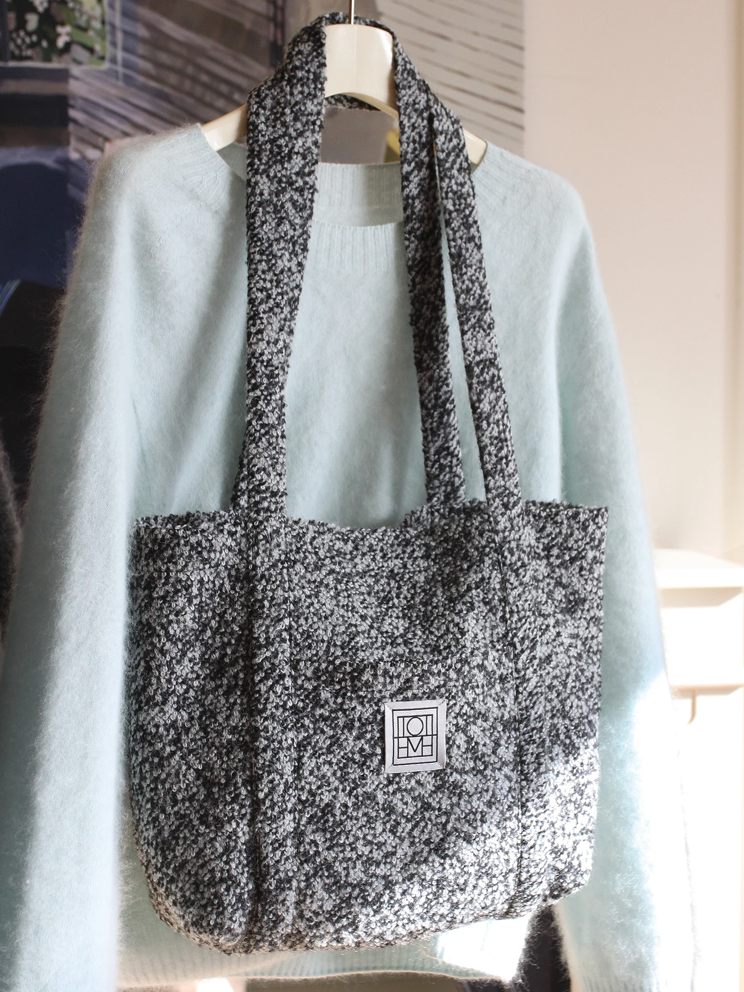 sac-a-bandouliere-en-laine-a-fleurs-decontracte-et-chic-grande-capacite-en-polyester-doux-polyvalent-pour-un-usage-quotidien-et-les-voyages