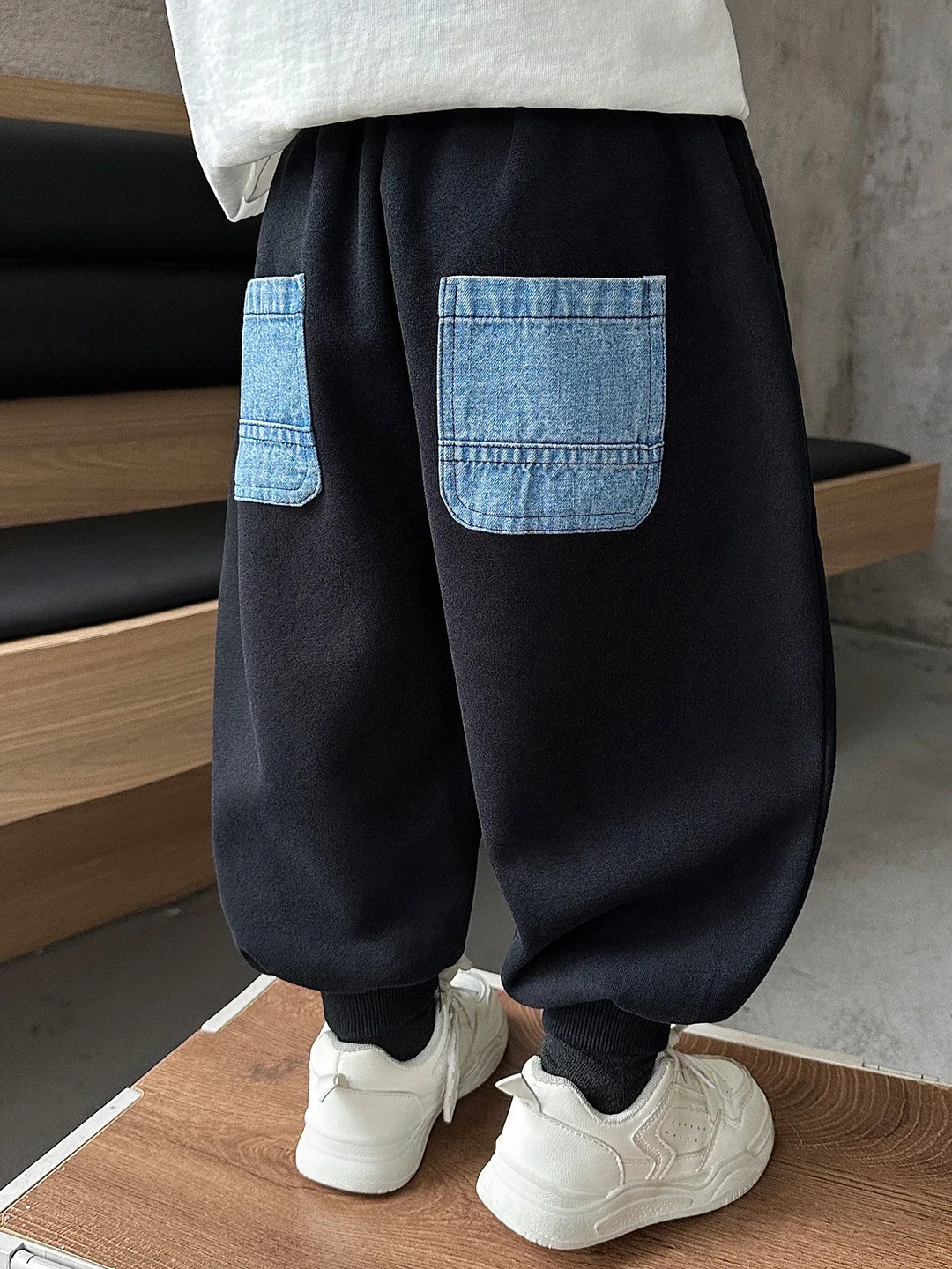 

Модные свободные спортивные брюки для мальчиков, весна-осень 2026, новая коллекция детской одежды, с высокой талией, эластичные, хлопковые, прямого кроя