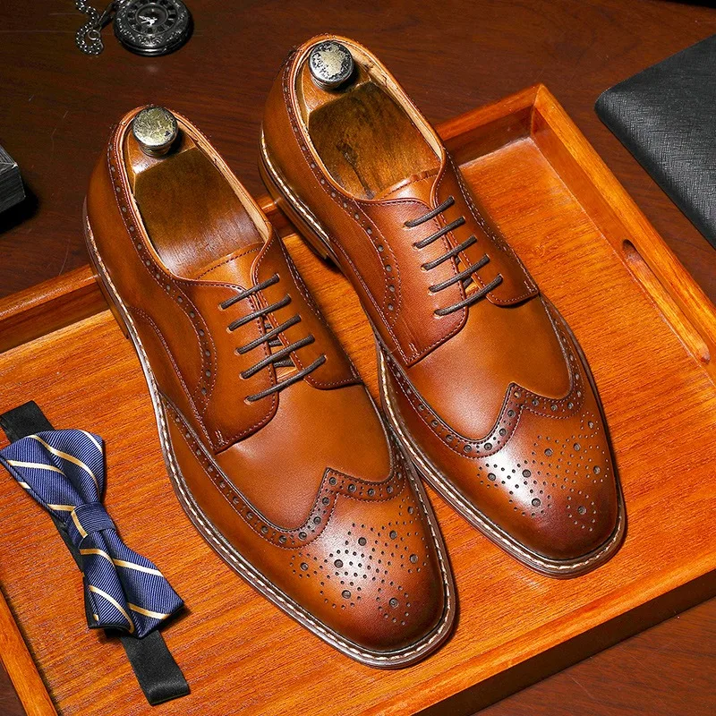 

Мужские туфли-броги с резной отделкой в британском стиле, модельные модные свадебные офисные коричневые деловые кожаные туфли, мужские формальные оксфорды дерби