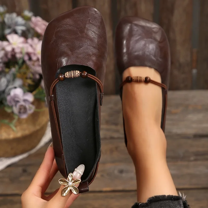 novos-sapatos-femininos-retro-de-primavera-e-outono-2026-confortaveis-com-sola-macia-loafers-de-moda-sapatos-de-bico-redondo-tenis-casuais-femininos