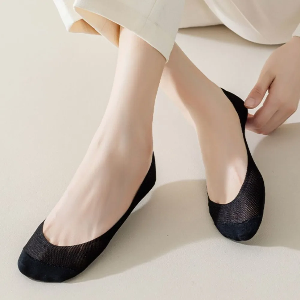 

4Pairs Cotton Boat Socks Set Women Solid Color Clog Hosiery Invisible Tabi Socks Thin Elastic Non-slip Toe Socks Sports Shoes