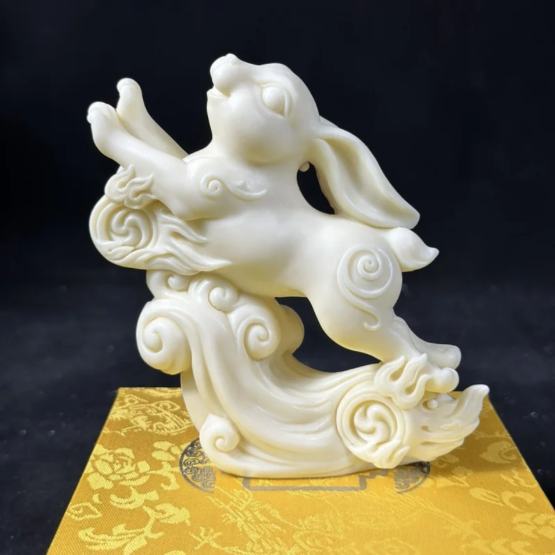 

Ivory Nut Carved Rabbit Flying Decoration Rabbit Year Living Room Mascot Crafts Decorations Wholesale Twelve Zodiac Signs