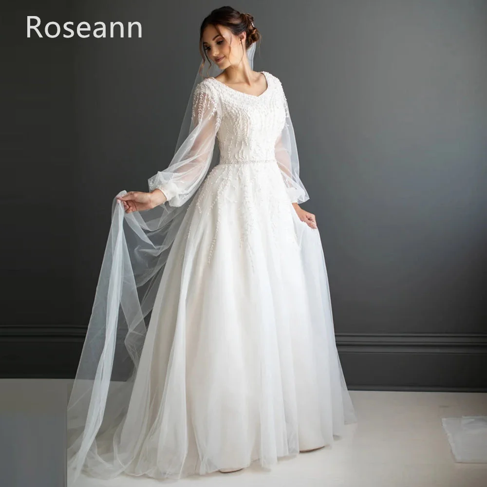 Maßgeschneiderte muslimische exquisite Elfenbein-Brautkleider mit V-Ausschnitt, A-Linie, Blumen, Satin, volle Applikation, Brautkleider, Tüll, Robe de Mariée