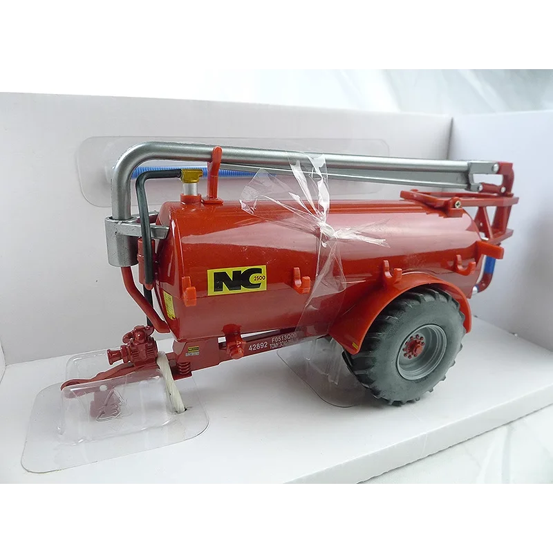 

Diecast ERTL 1:32 Scale NC Slurry Ferry Tanker Agricultural Alloy Car Model Collectible Toy Gift Souvenir Display Ornament