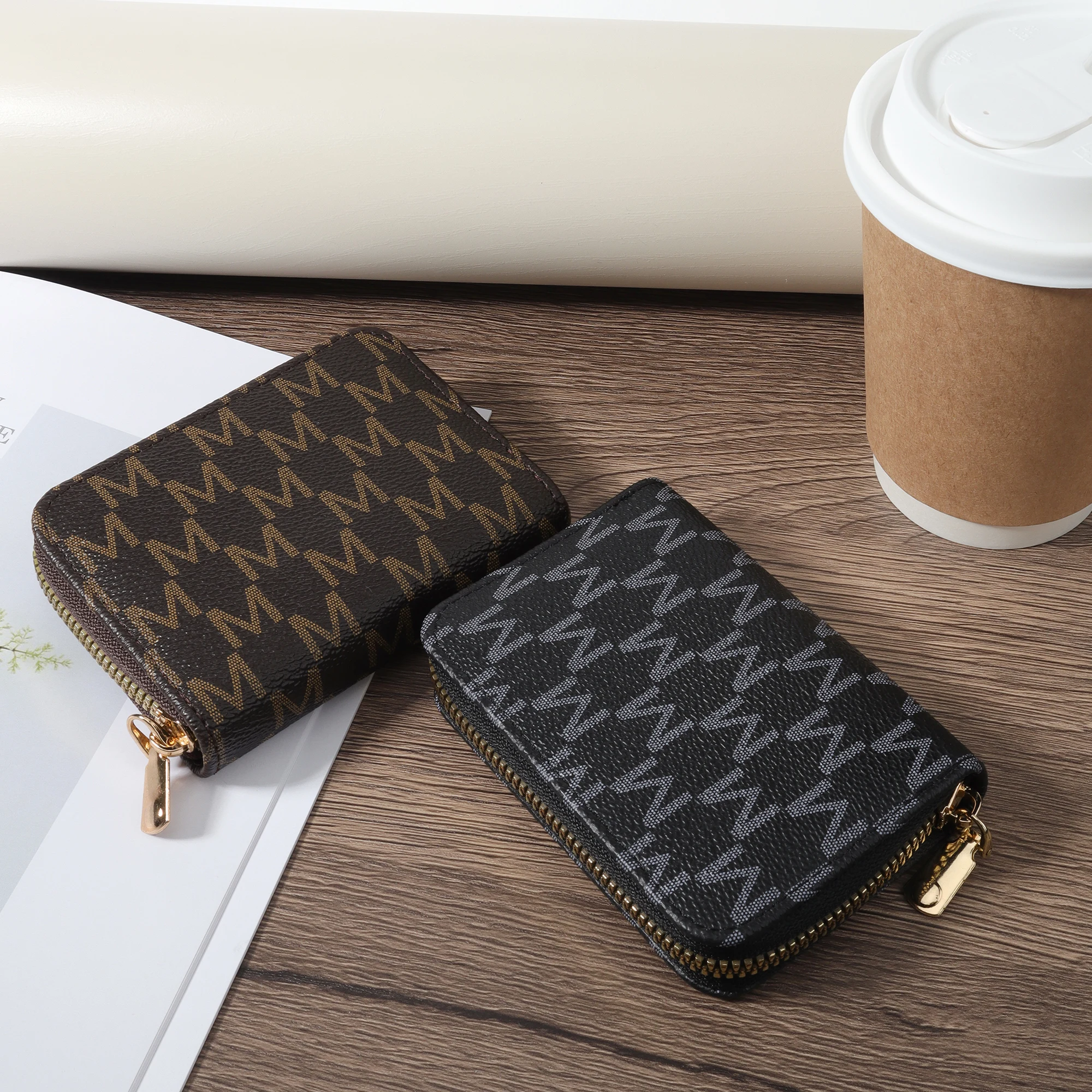 High quality PU leather credit card storage bag with simple and casual multi card holder, perfect for outdoor, travel, and back