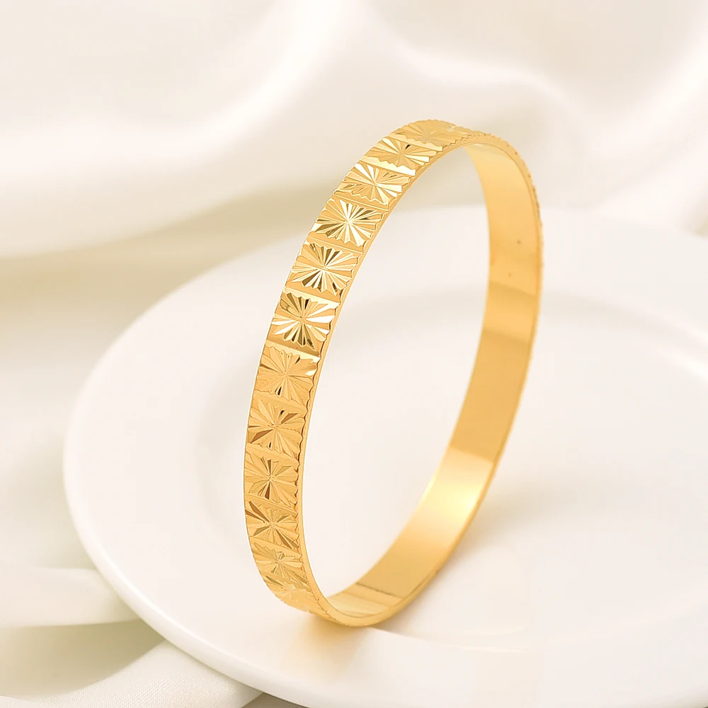 8MM Width 65MM Inner Gold Plated Bangle for Women Dubai Bride Wedding Ethiopian Africa Bangle Jewelry Gold Charm Party Gifts