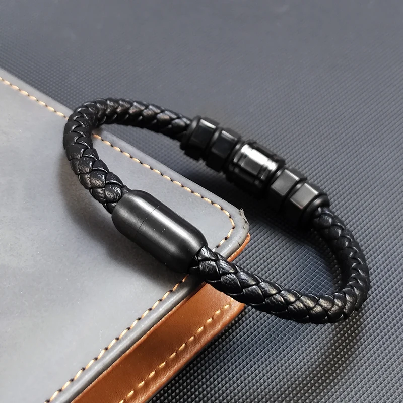 Luxury Simplicity Stainless Steel Hexagonal Shape Men\'s Leather Woven Bracelet Punk Style Men\'s Jewelry Gift Bracelet Homme