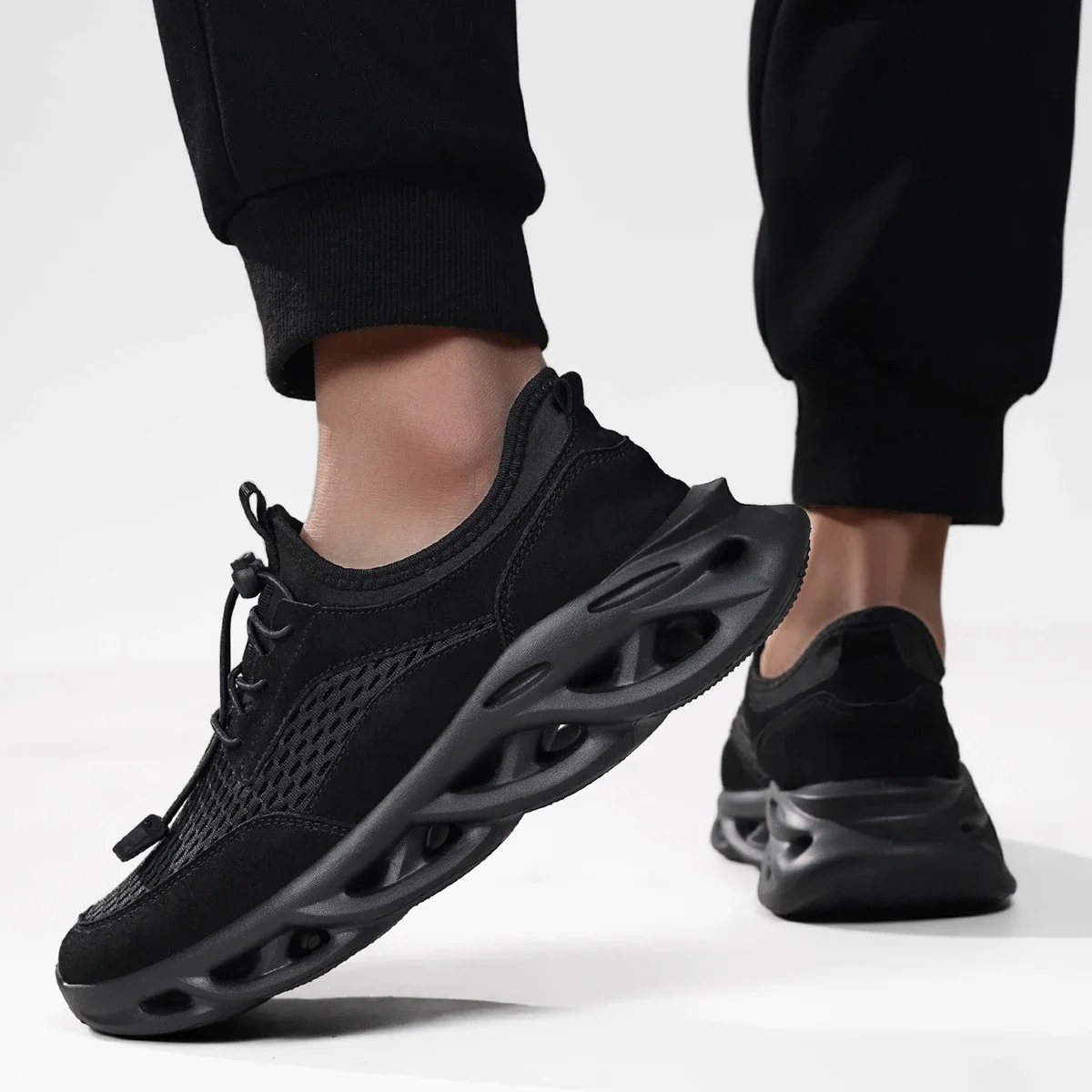 Men Running Shoes Blade Cushioning Breathable Mesh Sneakers Comfortable Athletic Walking Jogging Sport Shoes Big Size 39-48