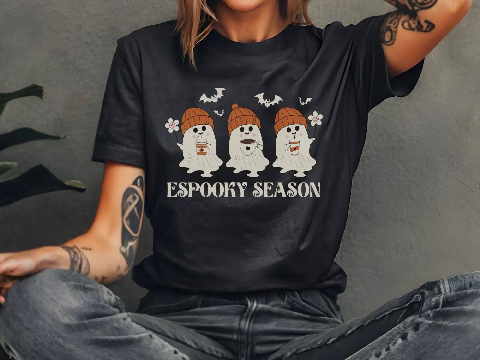 Espooky Season T Shirt Cute Ghost Latina Halloween Funny Spanish Teacher Bruja Latinx Creepy Maestra