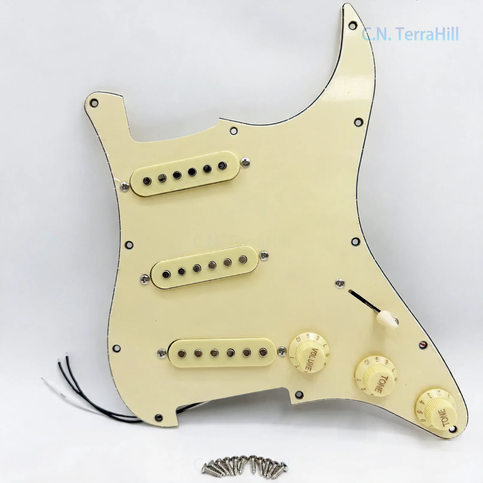 Electric Guitar Pickguard Wiring Assembly with Single Coil Pickup, 5-Way Switch, 1V2T Control Knobs, SSS Configuration,