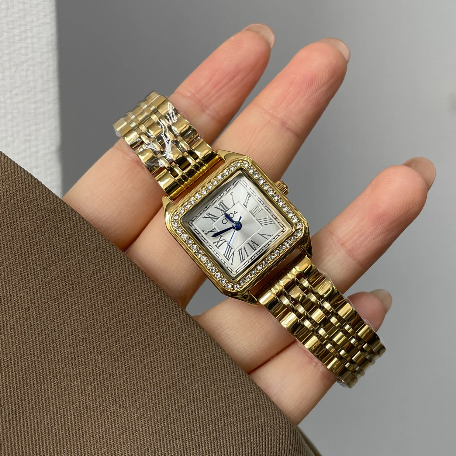 CILOA Square Retro High Quality Workplace Watch Gold Stainless Steel Strap Trendy Fashion Compact Waterproof Quartz Watch