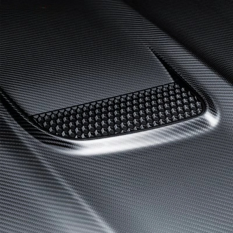 Style Prepreg Carbon Fiber Body Kit Engine Hood Bonnet Cover Aero Part Exterior Replacement for  RS6 C8 2019 - 2025 - view 3