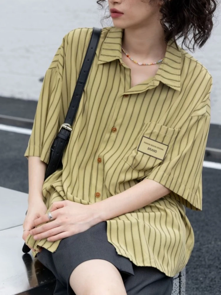 3 Colors Shirts Women College Retro Half Sleeve Tops All-match Fashion Ulzzang Unisex Holiday Outerwear Popular Summer Soft New