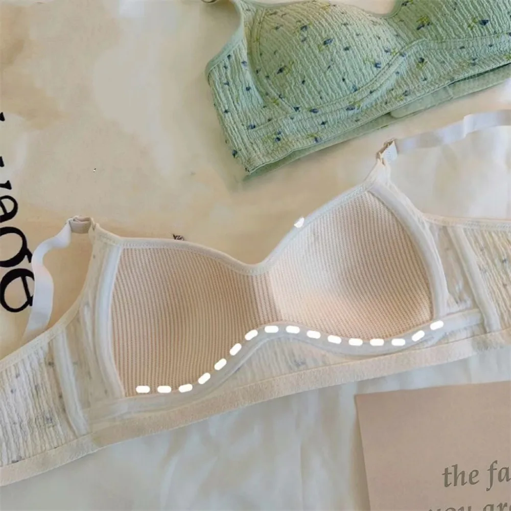 New Sexy Floral Bra for Girls Floral Print Traceless Breast Augmentation Bra Sweet Breathable Thin Bra Without Underwire Women