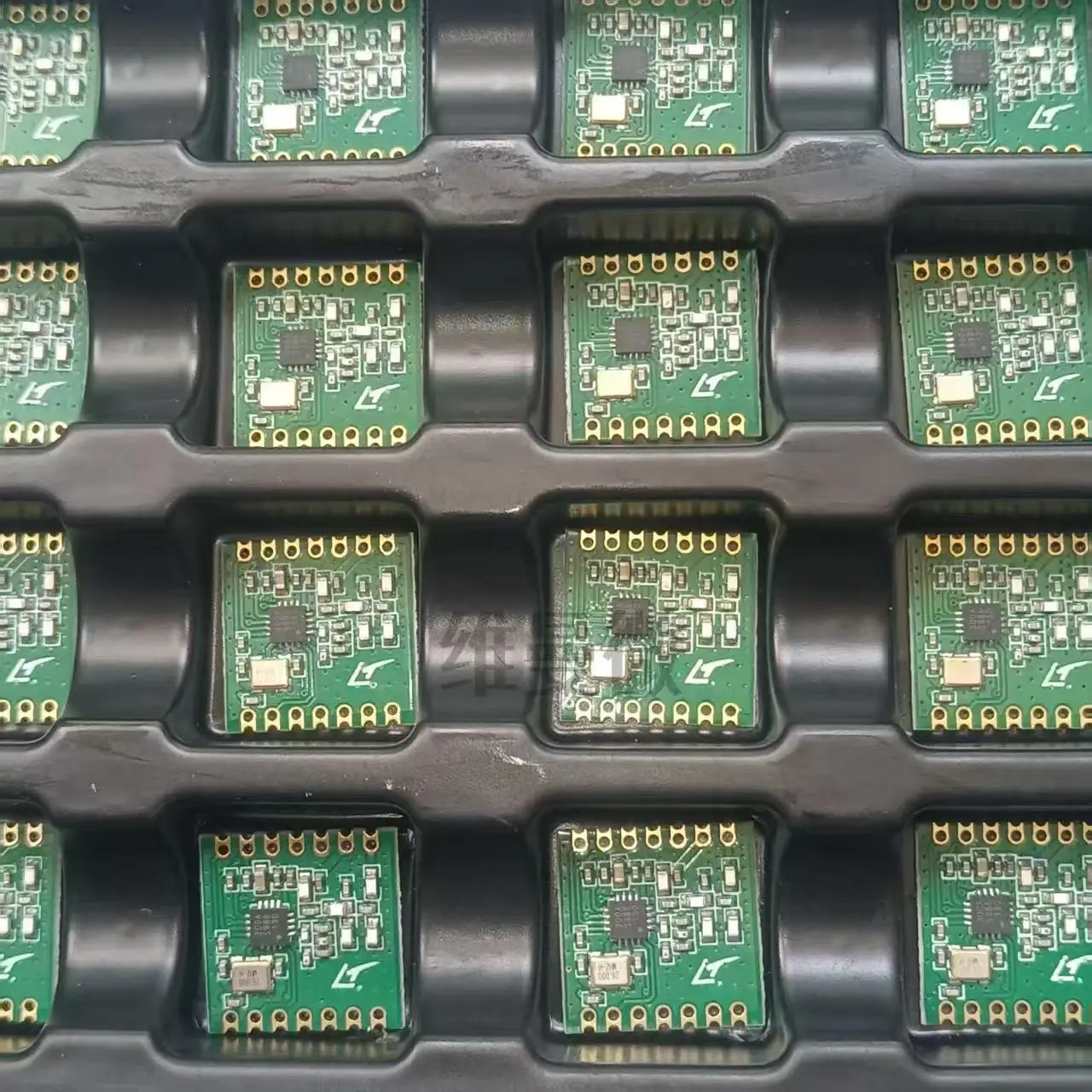 وحدة émetteur-récepteur ISM RFM300، 915 ميجا هرتز، مفهوم de la puce CMT2300 basée sur CMOS TEK