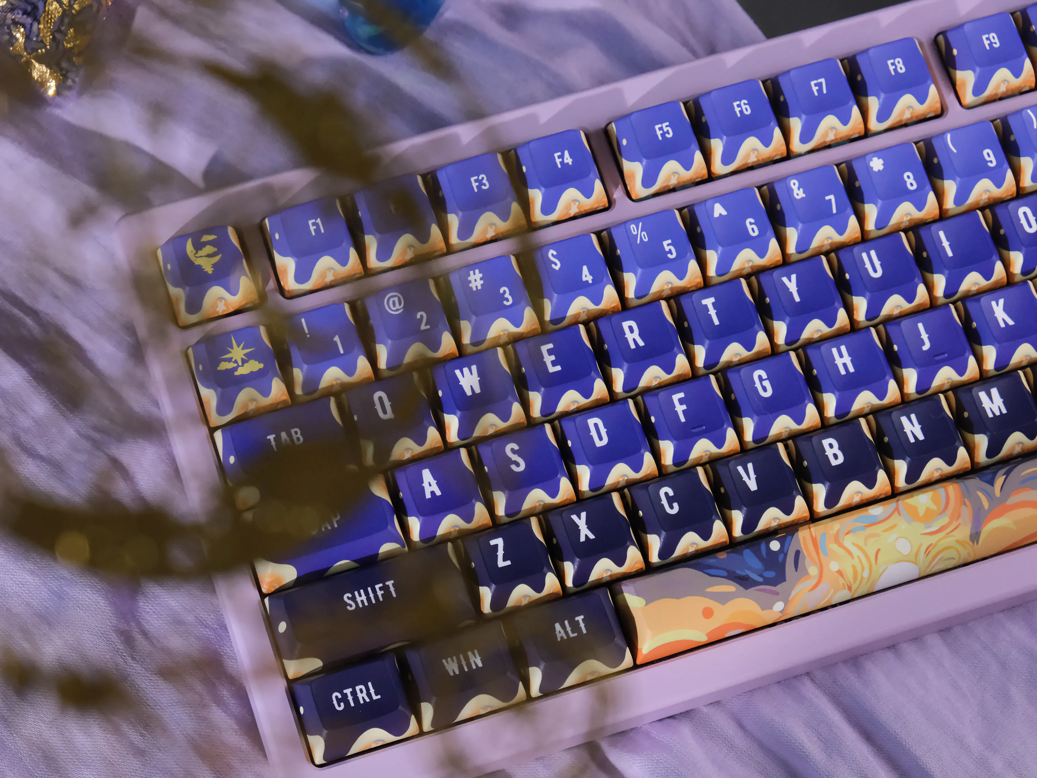 

Original Keycaps - Undersea Star Theme KCA Height 143 Keys PBT Five-Sided Sublimation Mechanical Keyboard