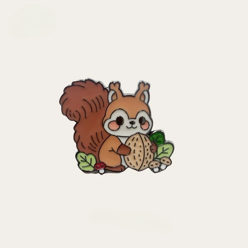New Cute Squirrel Brooch Casual Fashion Commute Metal Badge Gift Pin DIY Clothing Bags Shoes Hat Scarf T-shirt Jeans Accessory