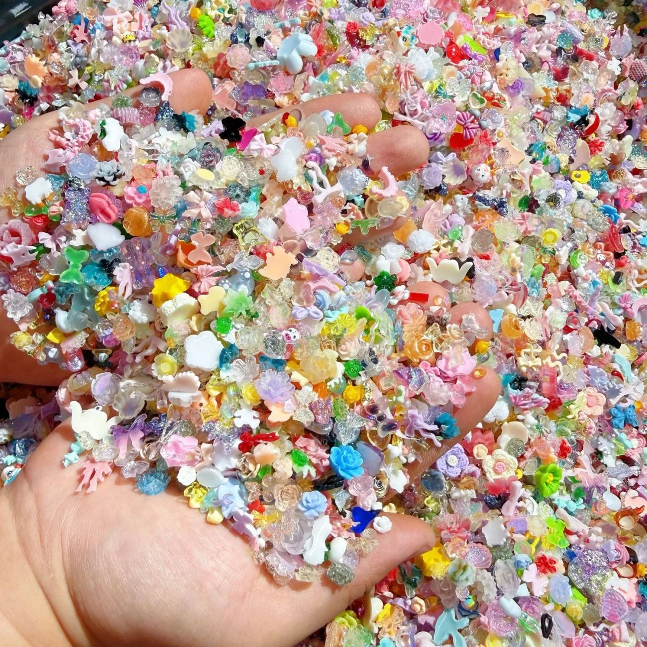 100G Mixed Resin Nail Charms Random Kawaii Cartoon Flower Nail Decorations DIY Manicure Nail Art Accessories