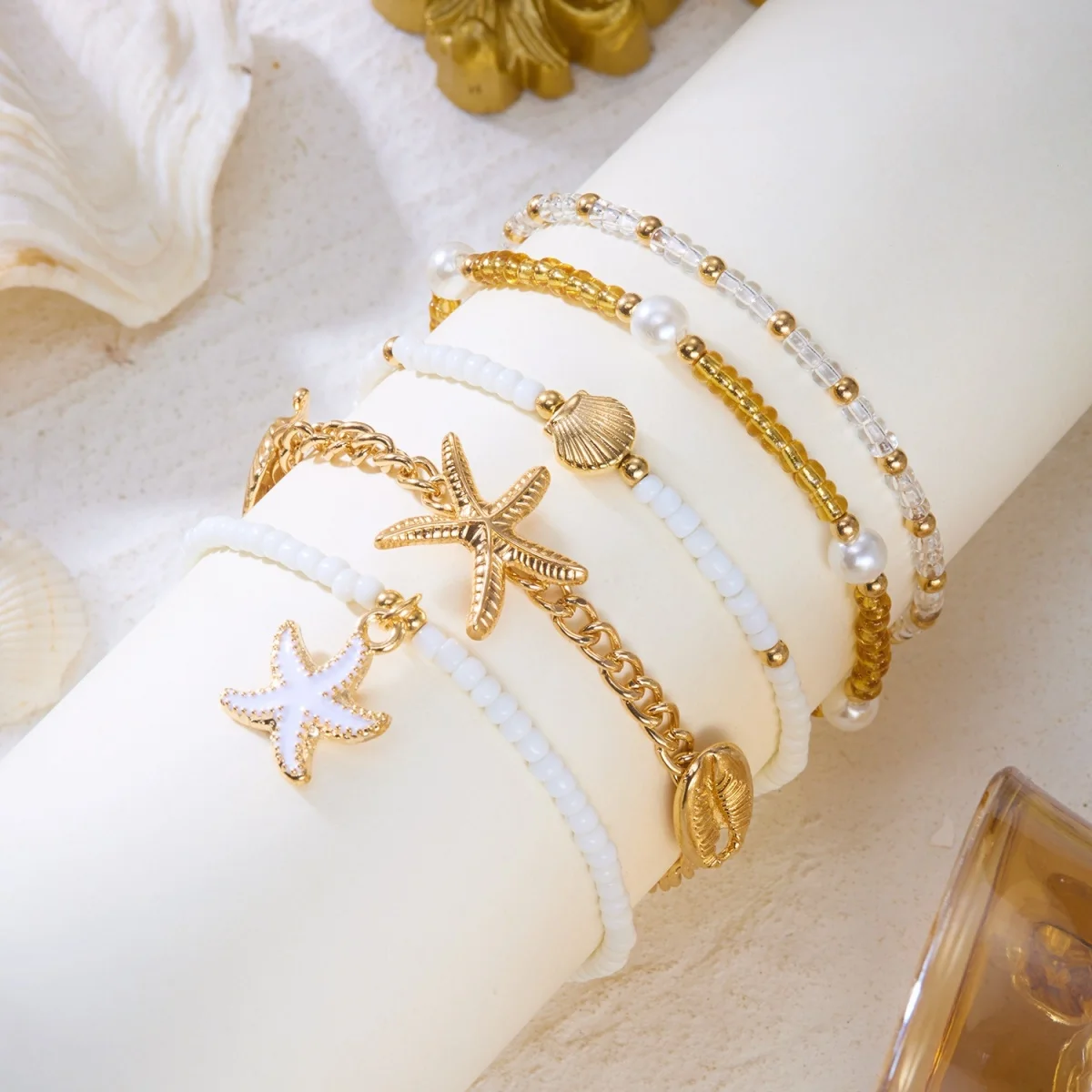 Mehrlagige Sommer-Armbänder aus Kunstharz mit Seesternen, Muscheln und simulierten Perlen für Damen und Herren, stapelbare Armbänder im Ozean-Stil. – Detail 20