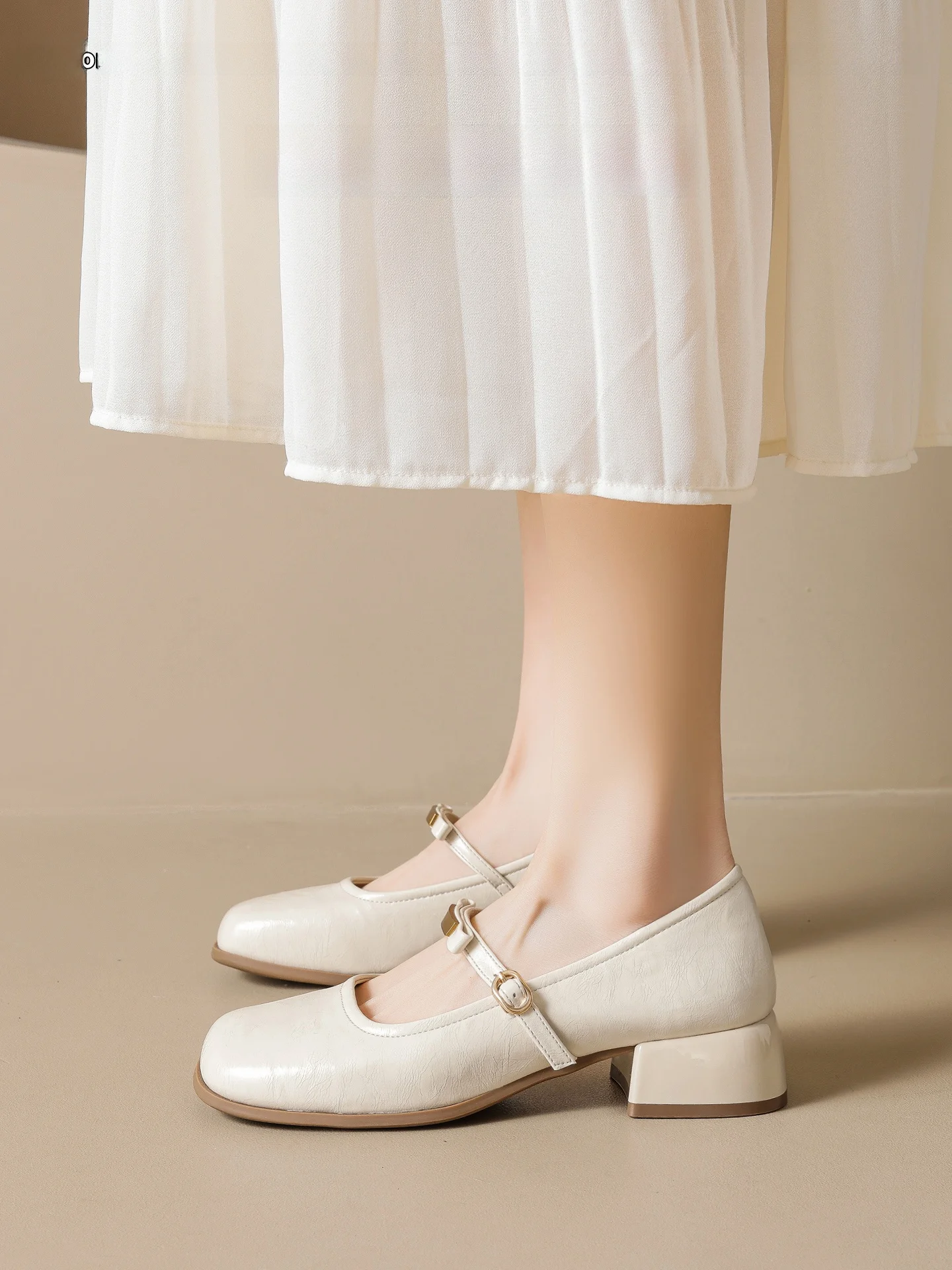 chaussures-mary-jane-pour-femmes-a-talon-epais-a-enfiler-en-cuir-elegantes-a-porter-avec-des-jupes-grandes-tailles-4